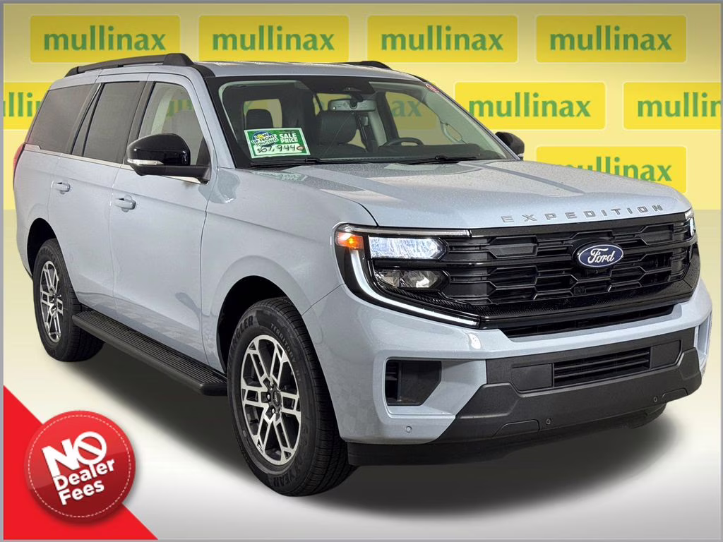 2026 Glacier Gray Metallic Tri-Coat Ford Expedition Active RWD SUV