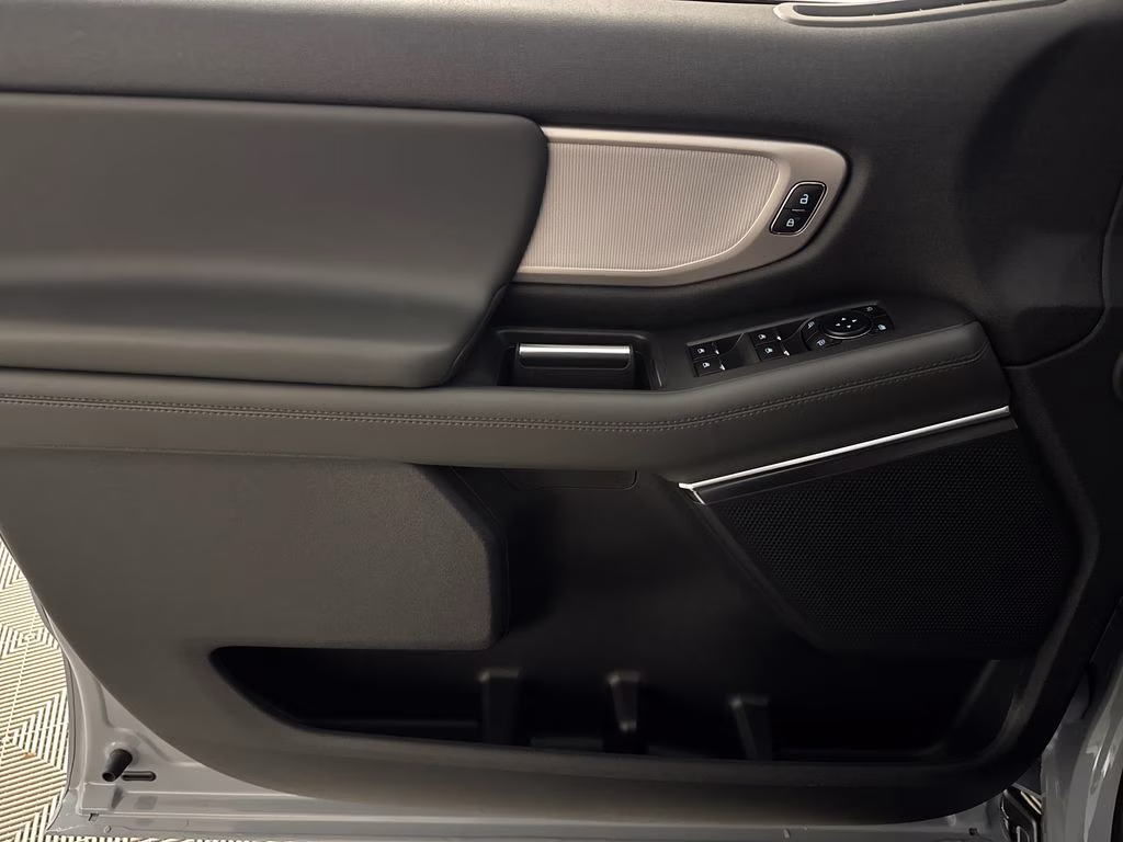2026 Glacier Gray Metallic Tri-Coat Ford Expedition Active RWD SUV