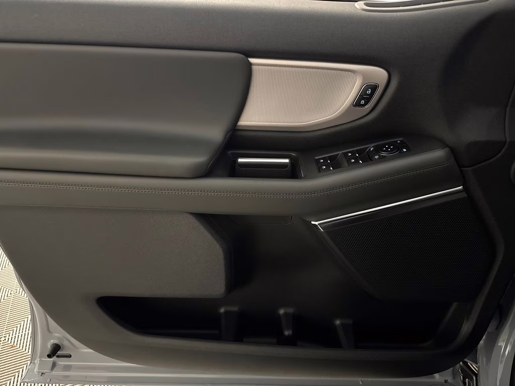 2026 Glacier Gray Metallic Tri-Coat Ford Expedition Active RWD SUV