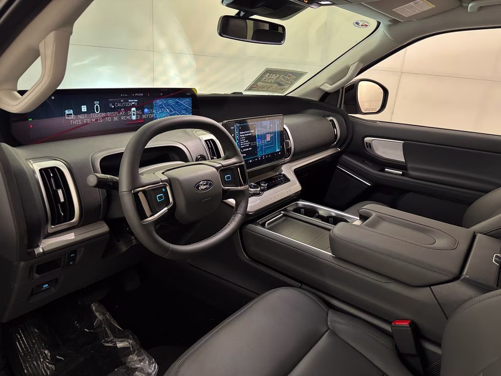 2026 Glacier Gray Metallic Tri-Coat Ford Expedition Active RWD SUV