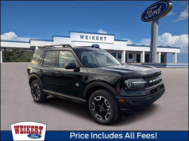 2024 Shadow Black Ford Bronco Sport Outer Banks 4X4 SUV