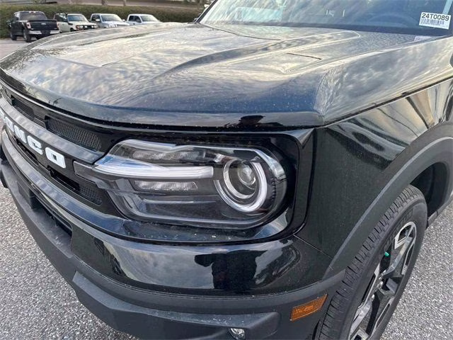 2024 Shadow Black Ford Bronco Sport Outer Banks 4X4 SUV
