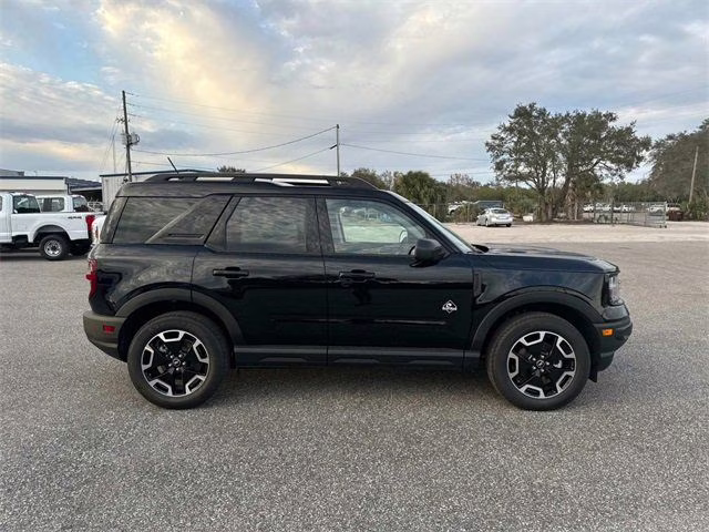 2024 Shadow Black Ford Bronco Sport Outer Banks 4X4 SUV