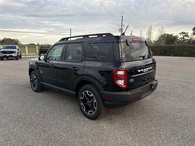 2024 Shadow Black Ford Bronco Sport Outer Banks 4X4 SUV