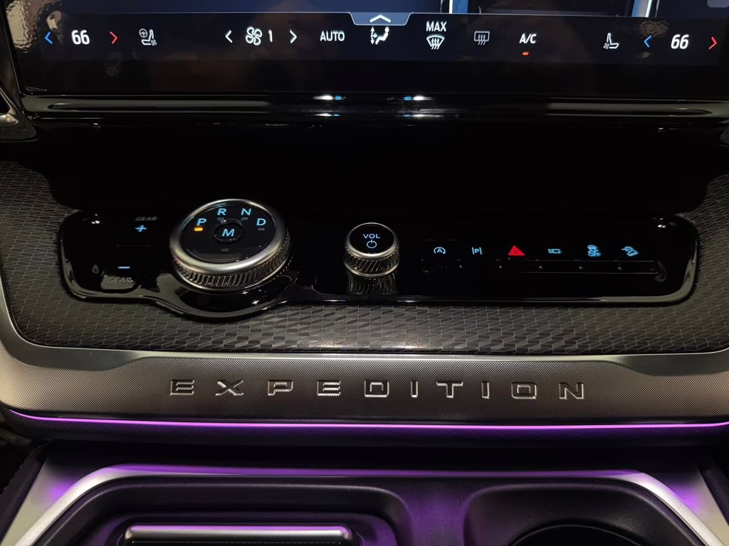 2026 Agate Black Metallic Ford Expedition Platinum 4X4 SUV