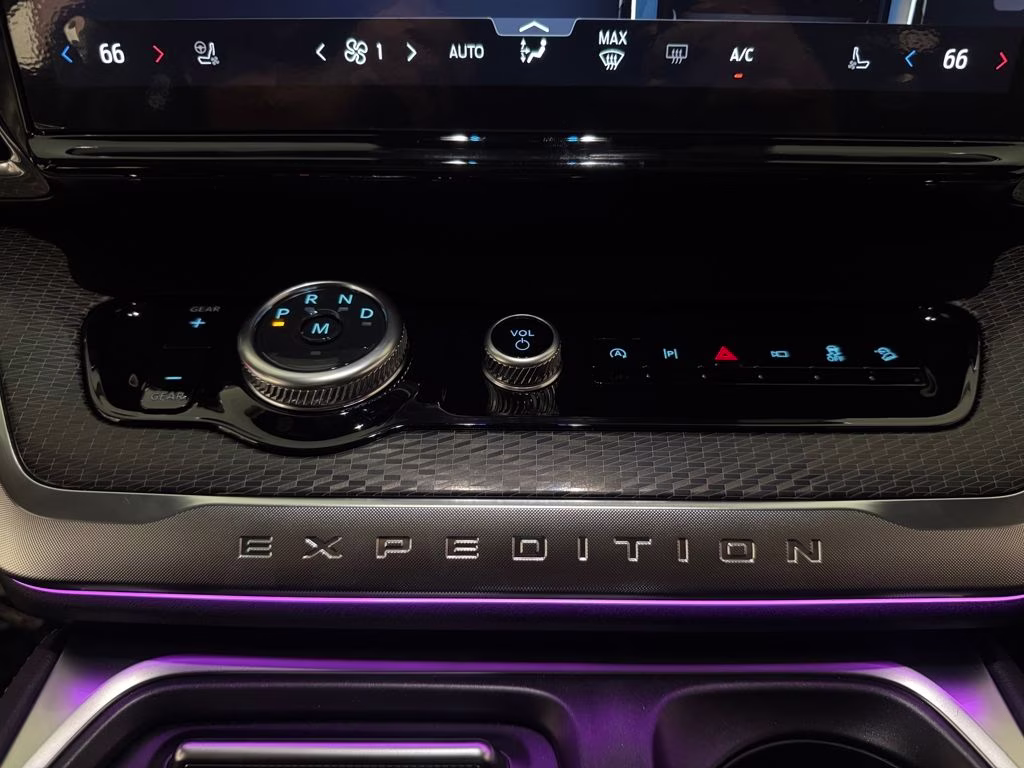 2026 Agate Black Metallic Ford Expedition Platinum 4X4 SUV