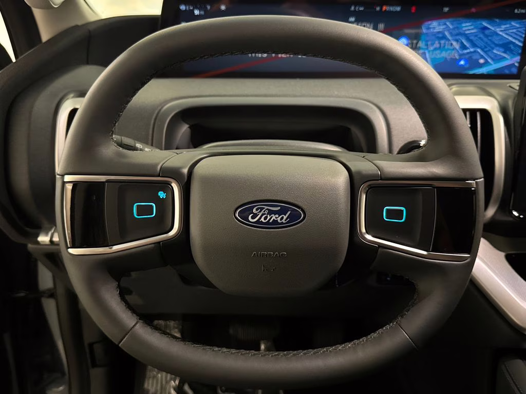 2026 Glacier Gray Metallic Tri-Coat Ford Expedition Active RWD SUV