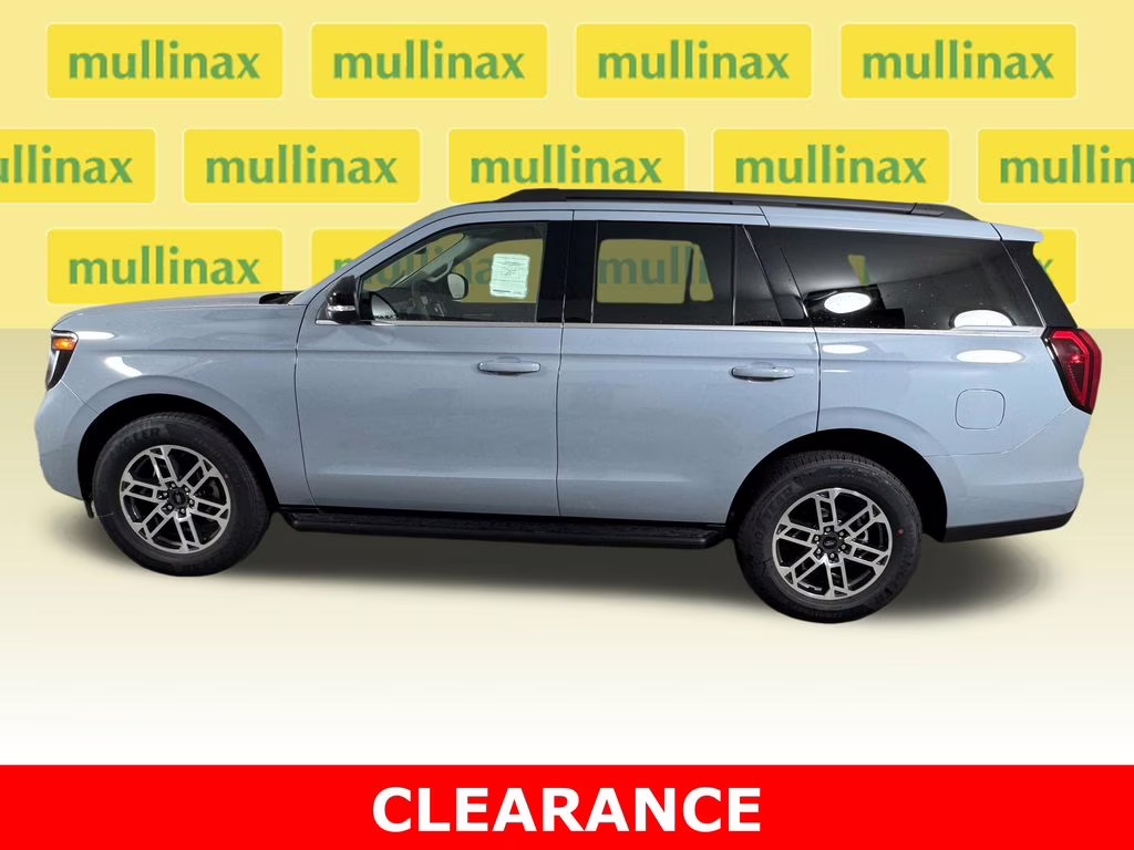 2026 Glacier Gray Metallic Tri-Coat Ford Expedition Active RWD SUV