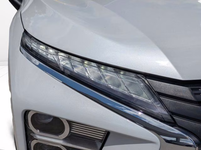 2026 White Diamond Mitsubishi Eclipse Cross ES 4X4 SUV