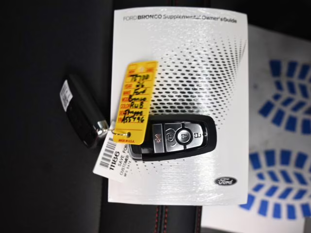 2026 Oxford White Ford Bronco Stroppe Edition 4X4 SUV