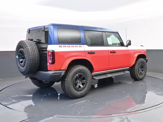 2026 Oxford White Ford Bronco Stroppe Edition 4X4 SUV