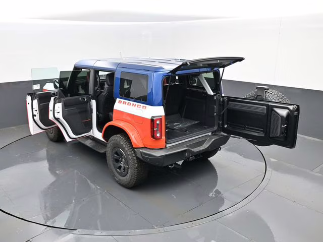 2026 Oxford White Ford Bronco Stroppe Edition 4X4 SUV