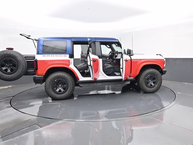 2026 Oxford White Ford Bronco Stroppe Edition 4X4 SUV