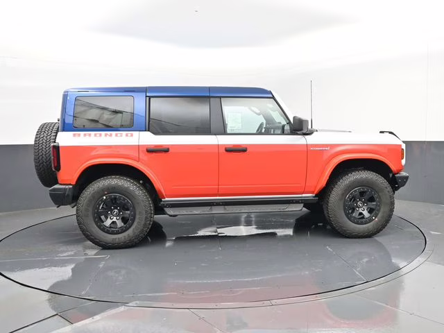 2026 Oxford White Ford Bronco Stroppe Edition 4X4 SUV