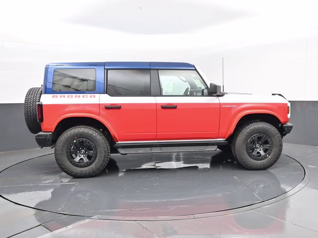 2026 Oxford White Ford Bronco Stroppe Edition 4X4 SUV