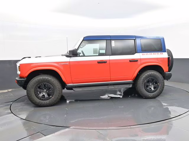 2026 Oxford White Ford Bronco Stroppe Edition 4X4 SUV