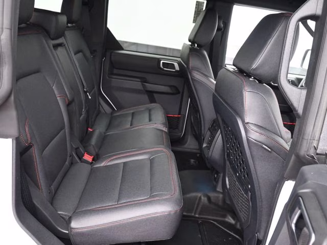 2026 Oxford White Ford Bronco Stroppe Edition 4X4 SUV