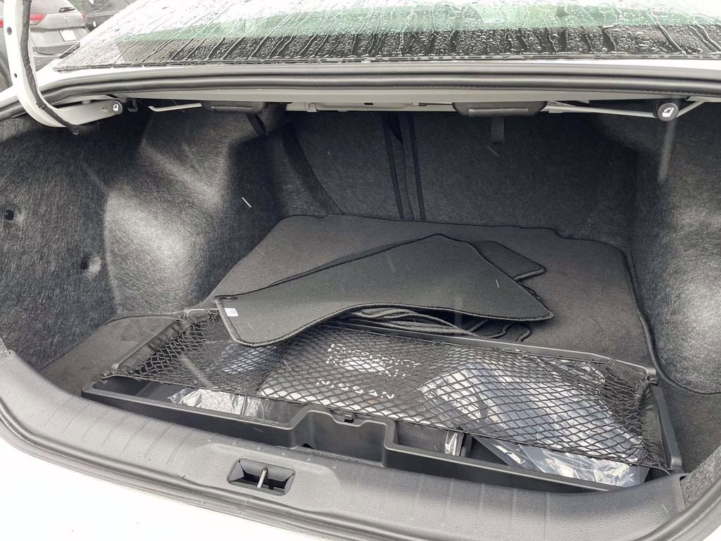 2026 Pearl White Tricoat Nissan Altima 2.5 SR FWD Sedan