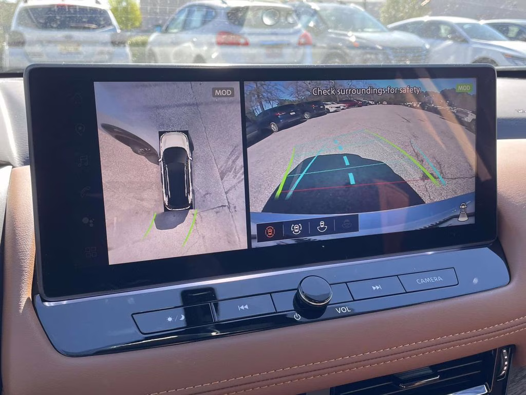 2026 Everest White Pearl Tricoat Nissan Rogue Platinum AWD SUV