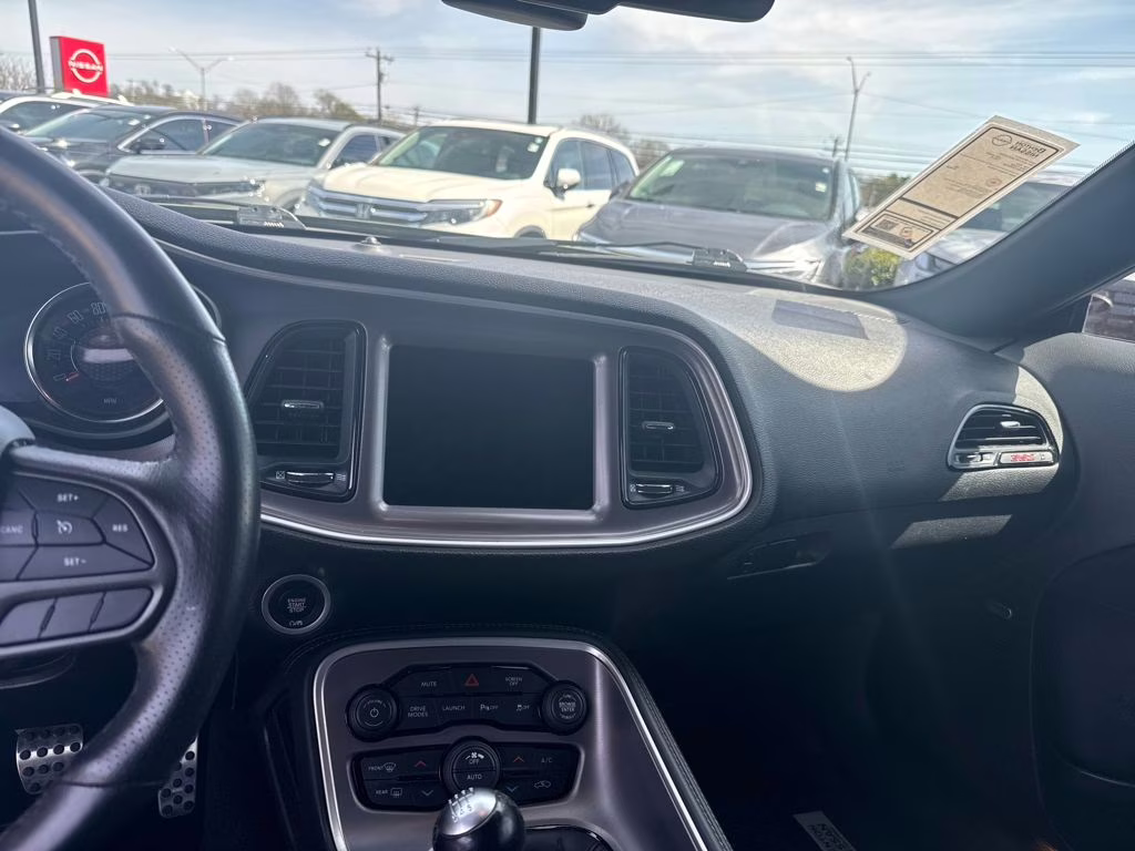 2022 Dodge Challenger R/T - Photo 12