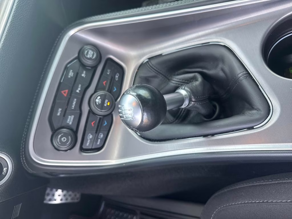 2022 Dodge Challenger R/T - Photo 24