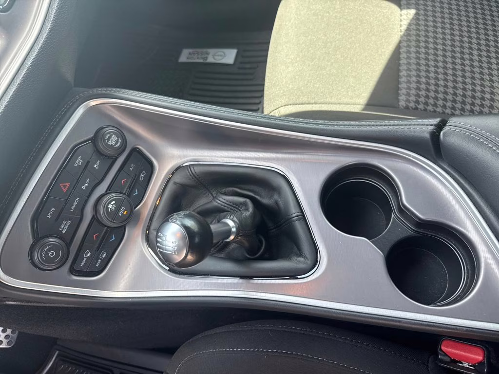 2022 Dodge Challenger R/T - Photo 26