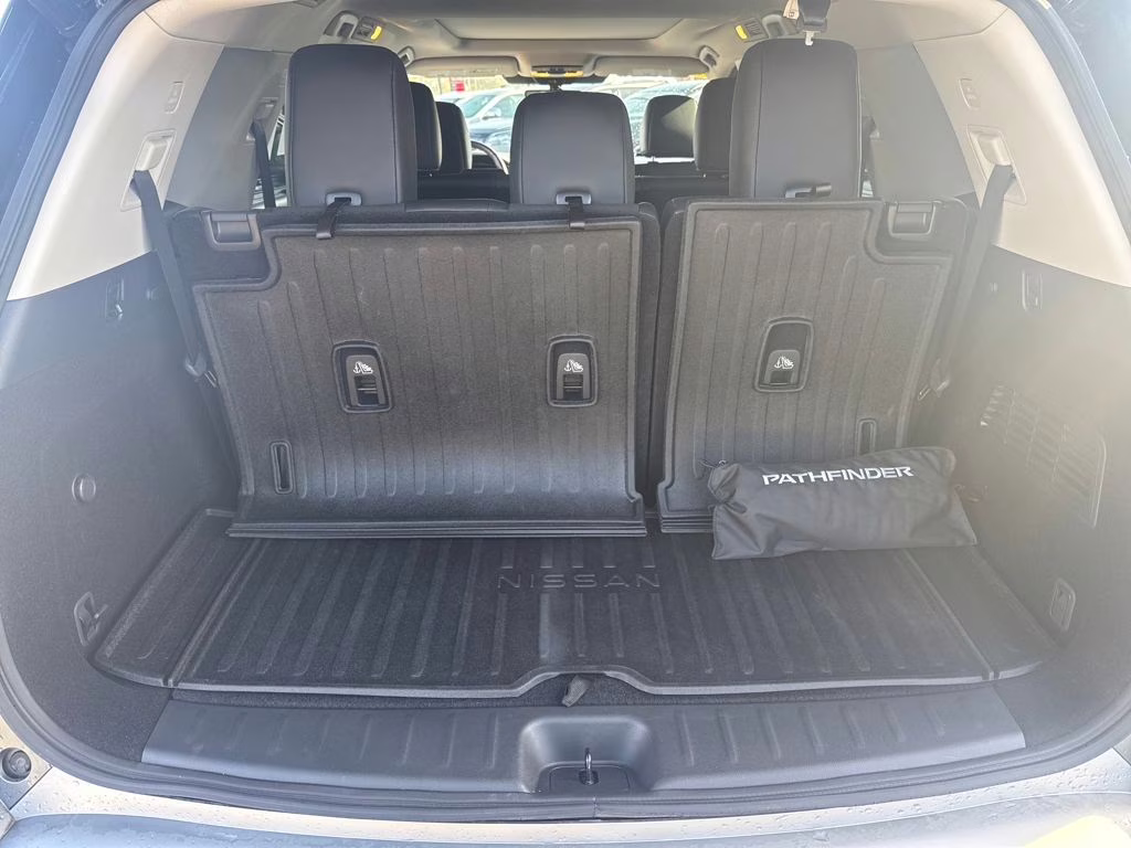 2024 Gun Metallic Nissan Pathfinder Platinum 4X4 SUV