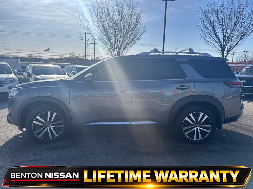 2024 Gun Metallic Nissan Pathfinder Platinum 4X4 SUV
