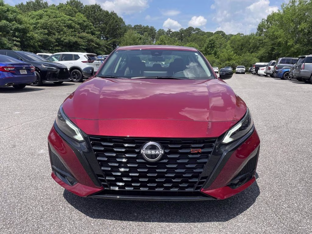 2026 Scarlet Ember Tintcoat Nissan Altima 2.5 SR FWD Sedan