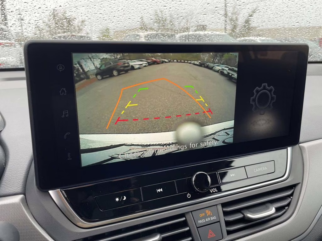 2026 Pearl White Tricoat Nissan Altima 2.5 SR FWD Sedan