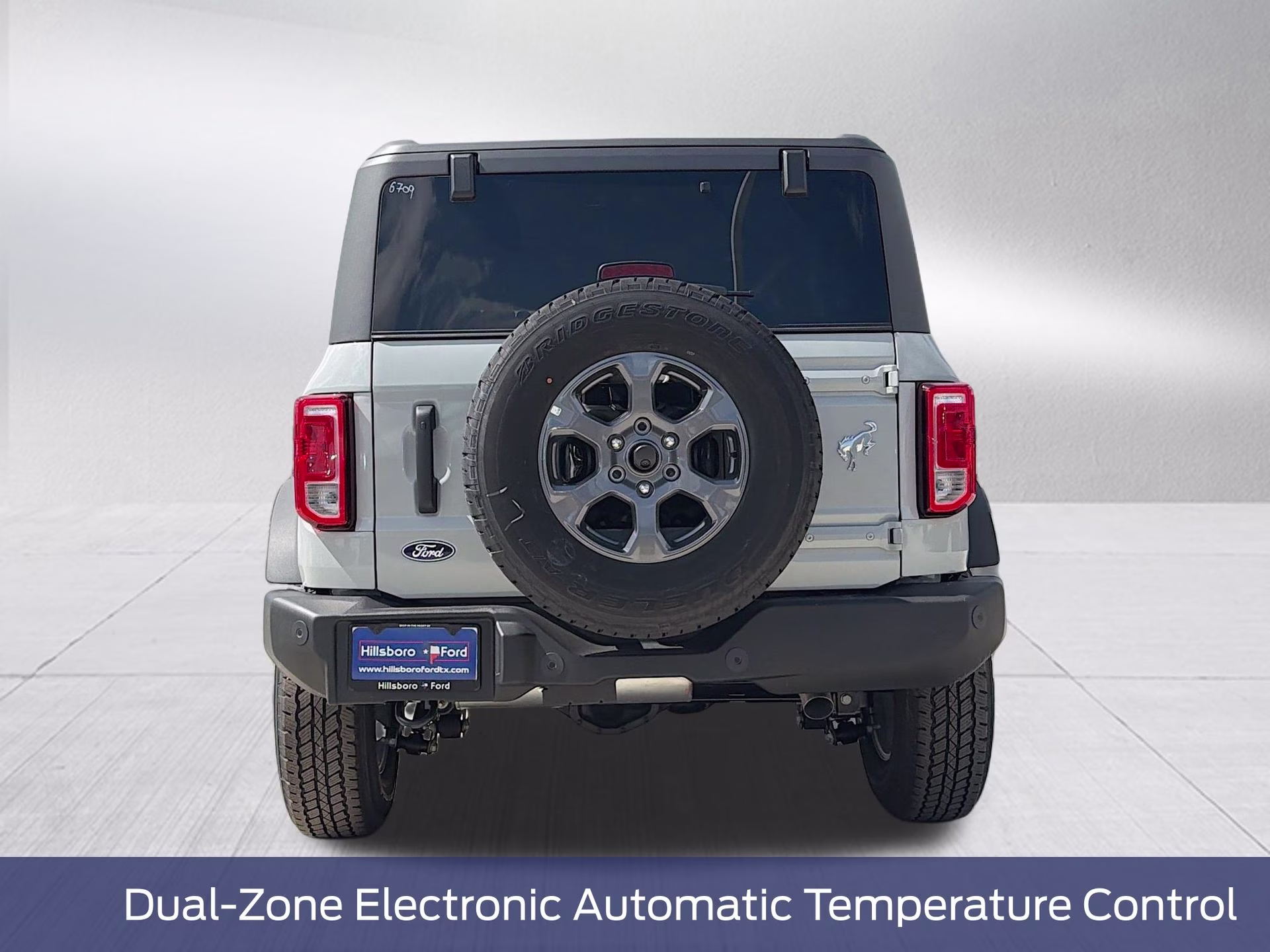 2026 Avalanche Gray Ford Bronco Big Bend 4X4 SUV