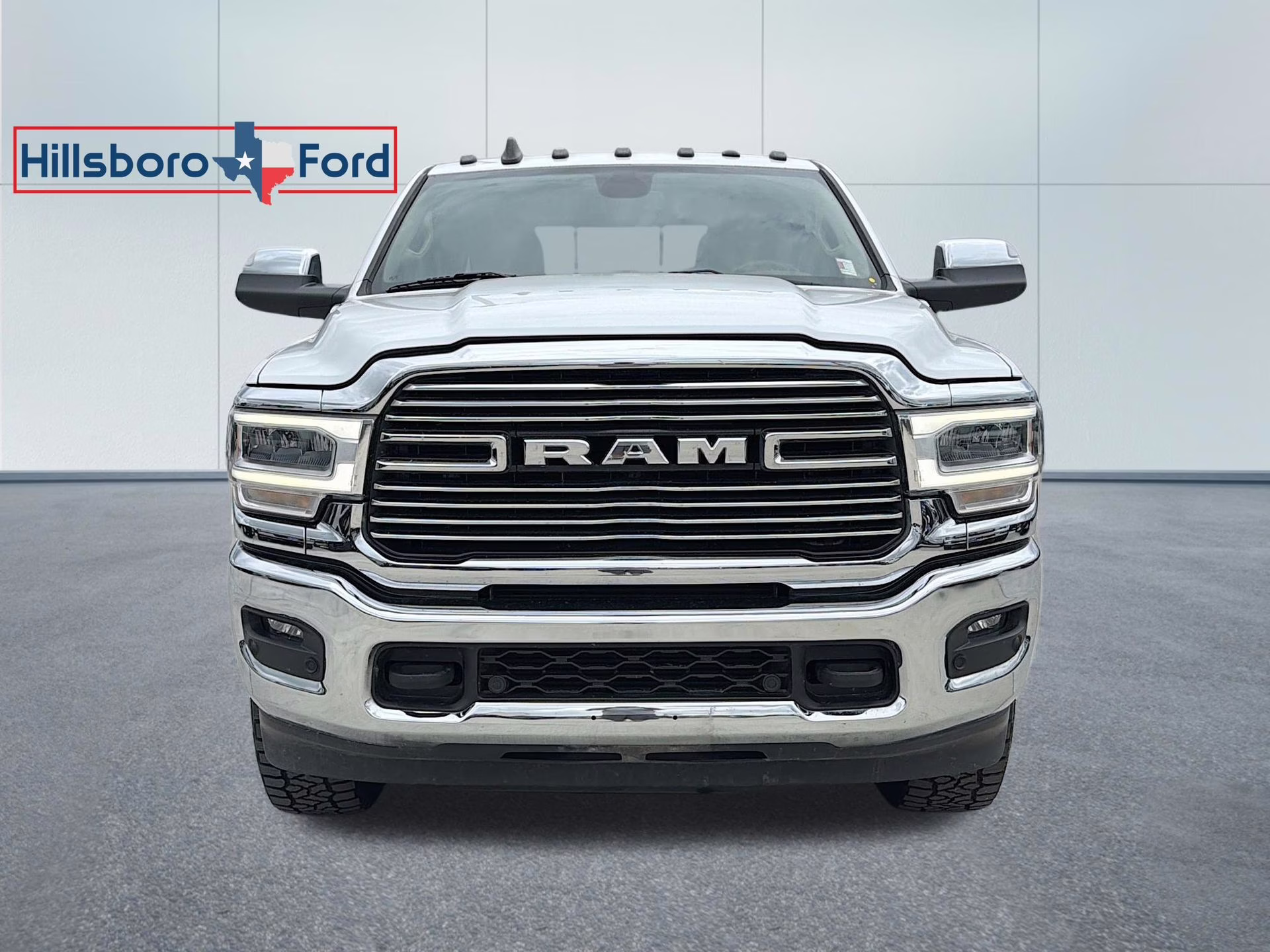 2022 Bright White Clearcoat Ram 2500 Laramie 4X4 Truck