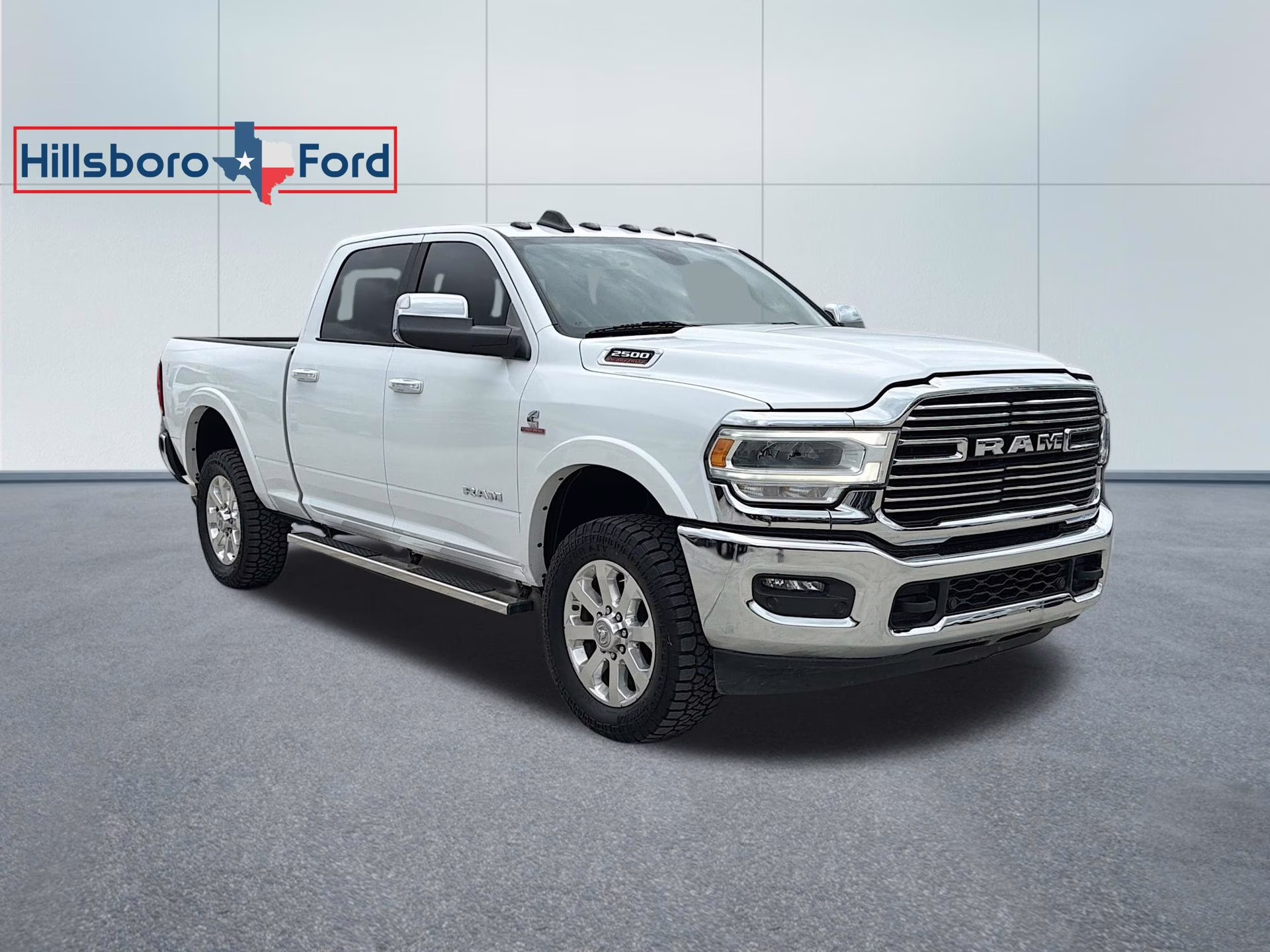 2022 Bright White Clearcoat Ram 2500 Laramie 4X4 Truck