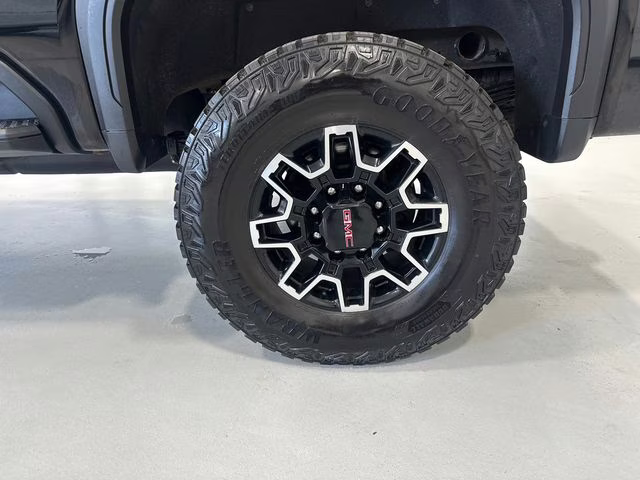 2025 Onyx Black GMC Sierra 2500HD AT4X 4X4 Truck