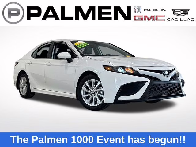 2024 Ice Cap Toyota Camry SE FWD Sedan