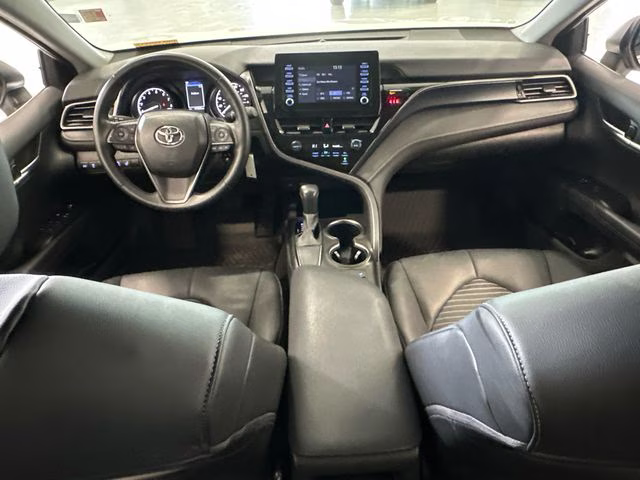 2024 Ice Cap Toyota Camry SE FWD Sedan