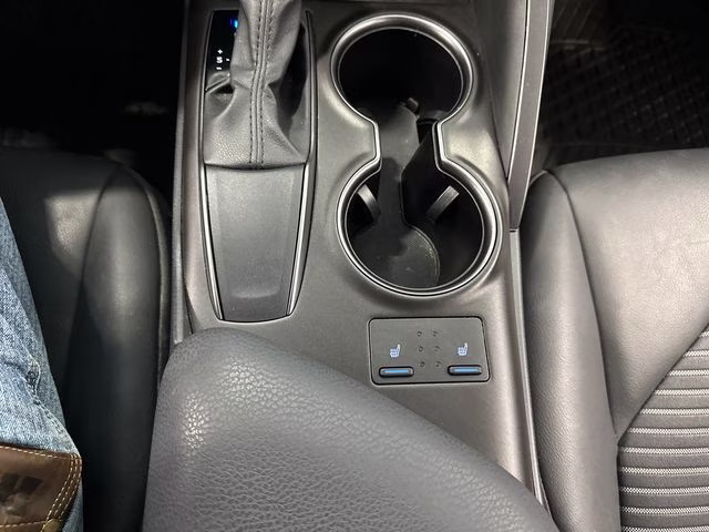 2024 Ice Cap Toyota Camry SE FWD Sedan