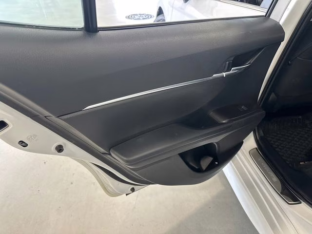 2024 Ice Cap Toyota Camry SE FWD Sedan