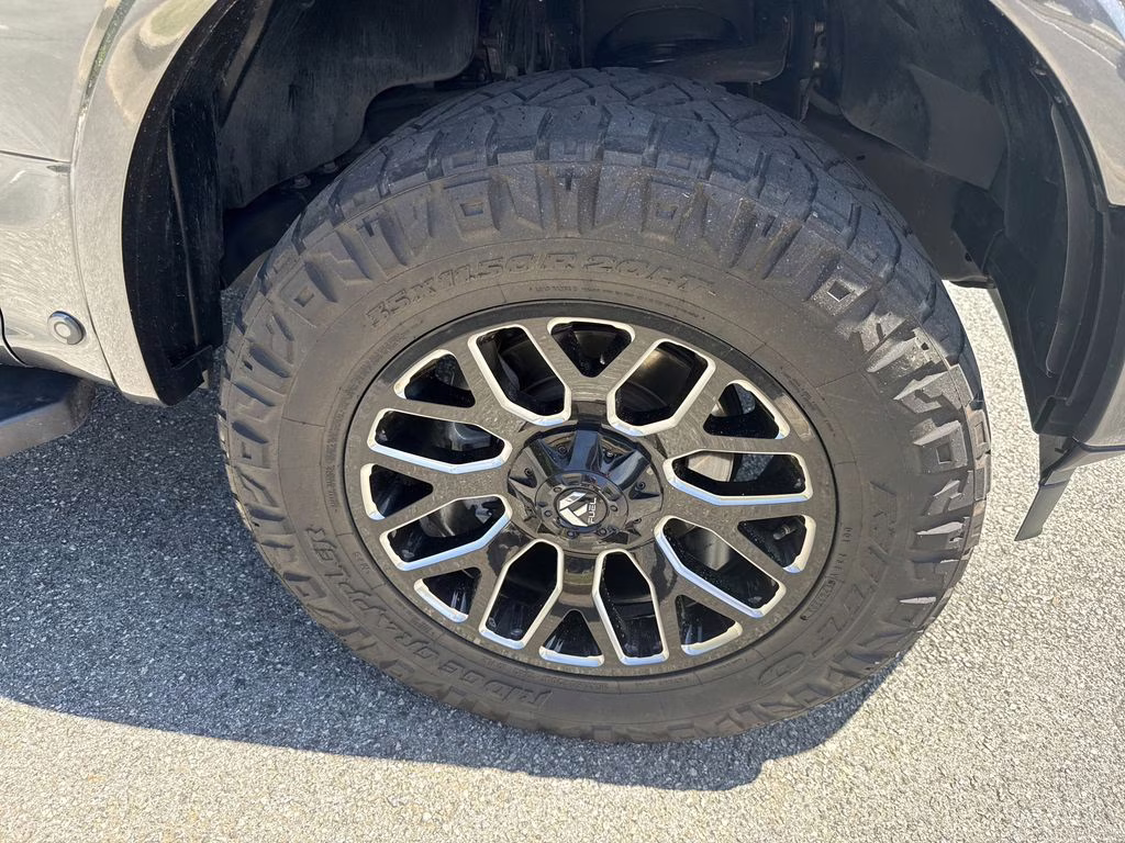 2020 Magnetic Metallic Ford F-150 Lariat 4X4 Truck