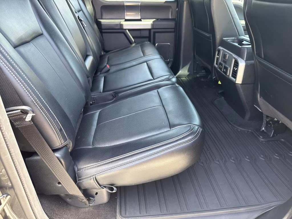 2020 Magnetic Metallic Ford F-150 Lariat 4X4 Truck