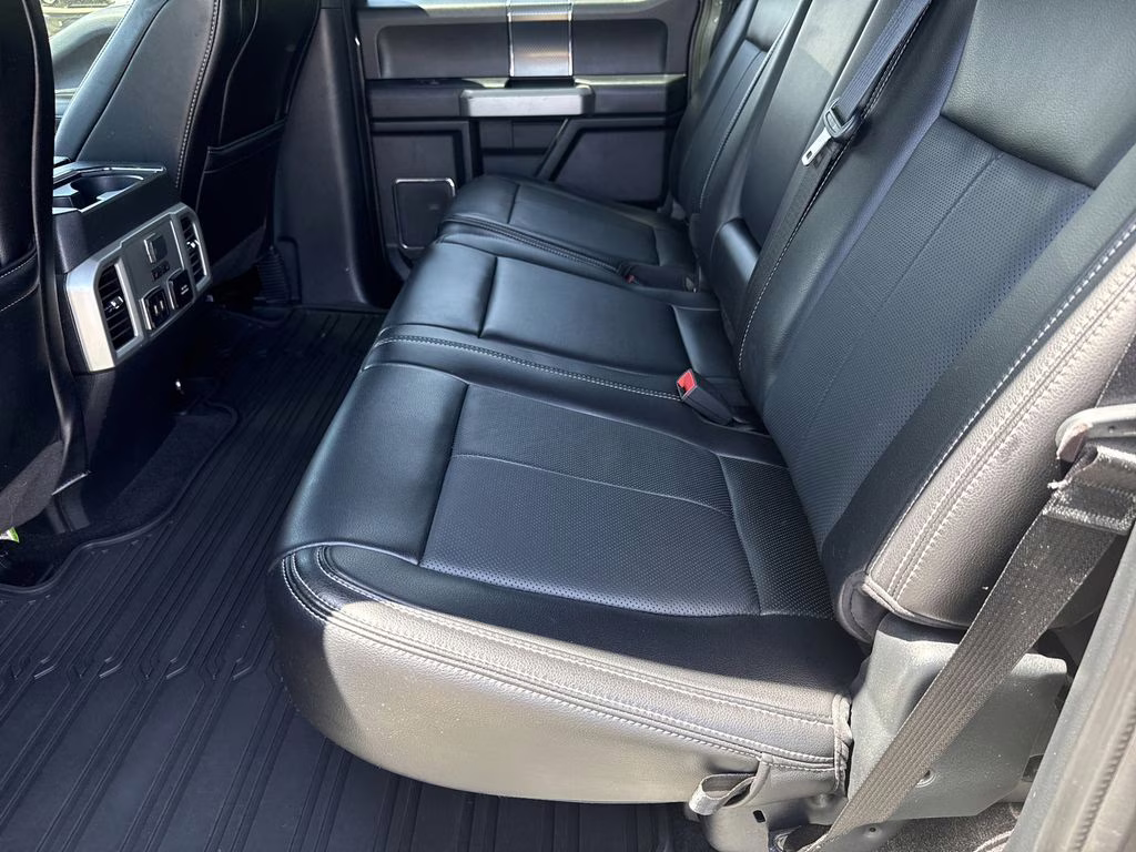 2020 Magnetic Metallic Ford F-150 Lariat 4X4 Truck