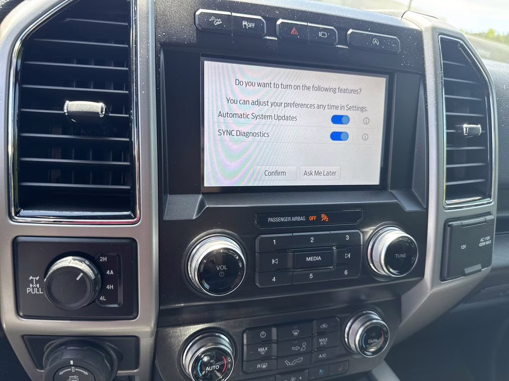 2020 Magnetic Metallic Ford F-150 Lariat 4X4 Truck
