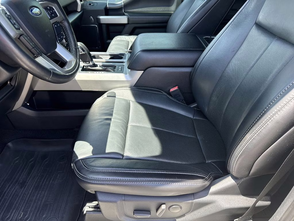 2020 Magnetic Metallic Ford F-150 Lariat 4X4 Truck