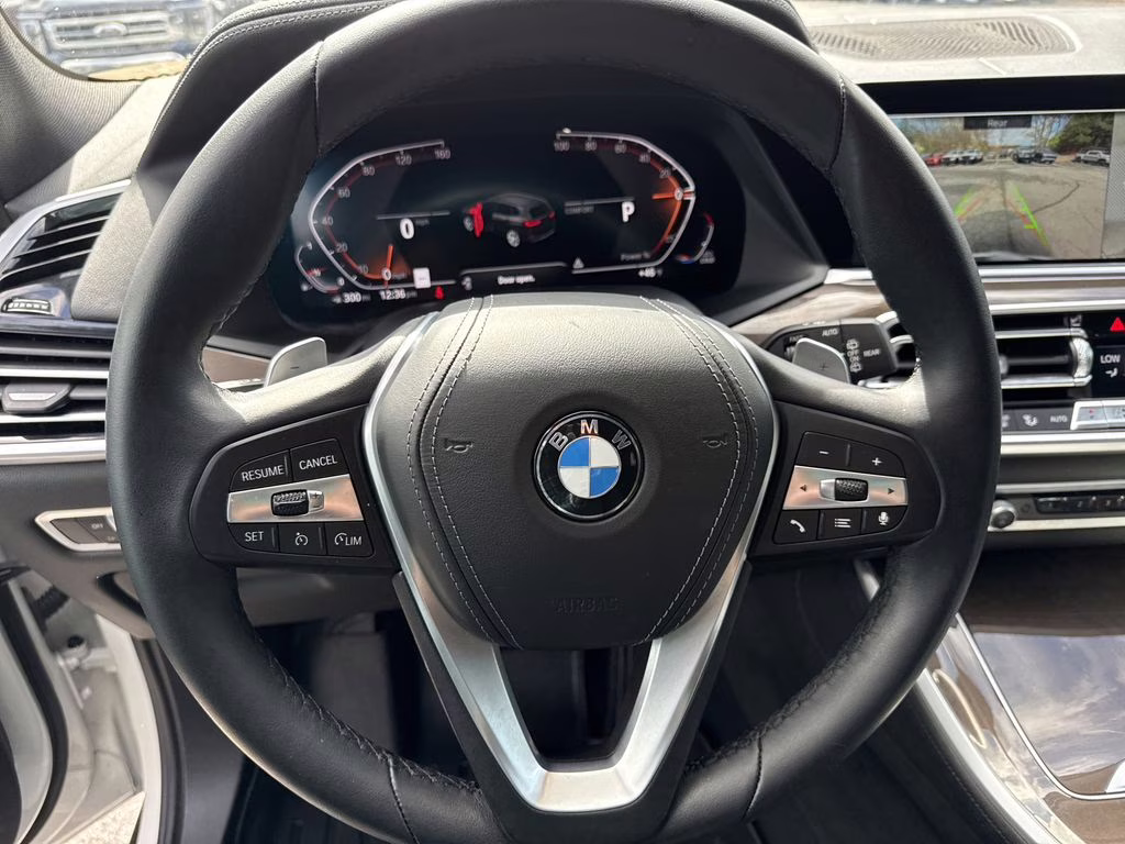 2022 Mineral White Metallic BMW X5 sDrive40i RWD SUV