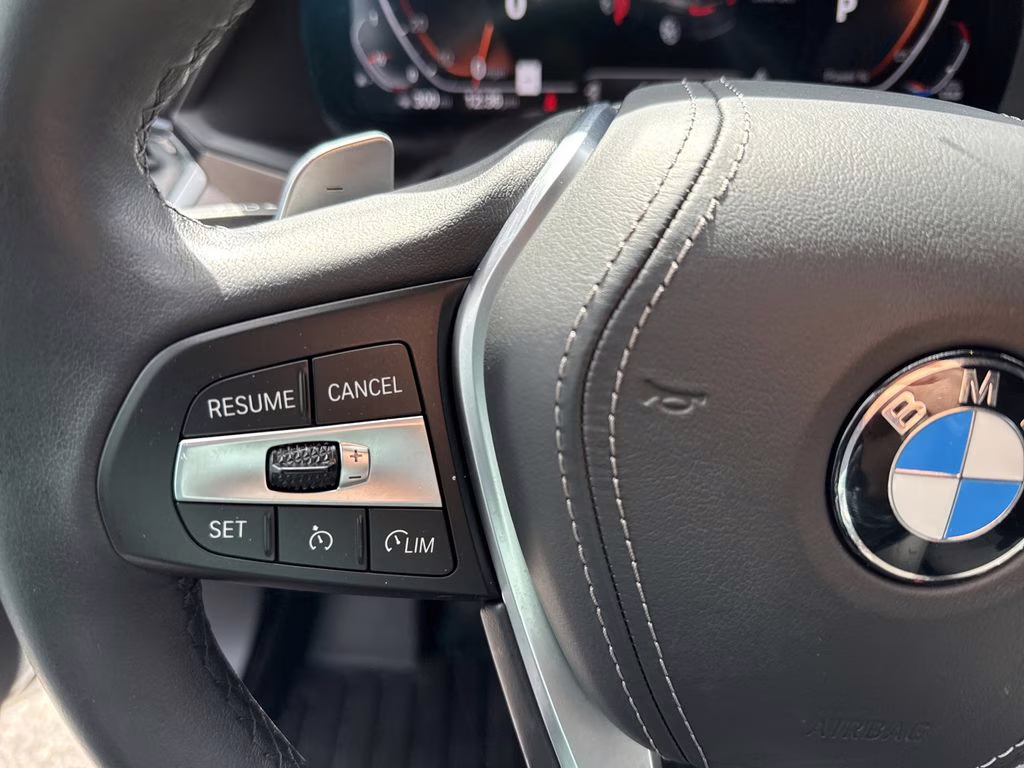 2022 Mineral White Metallic BMW X5 sDrive40i RWD SUV