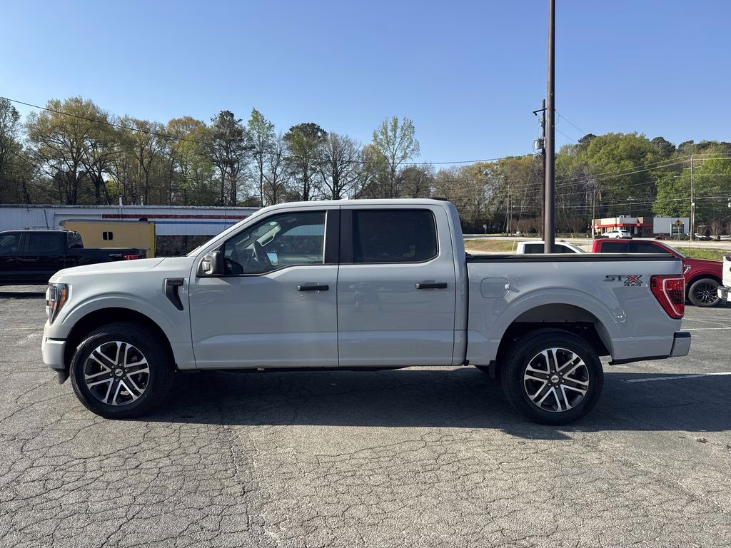 2023 Avalanche Ford F-150 XL 4X4 Truck