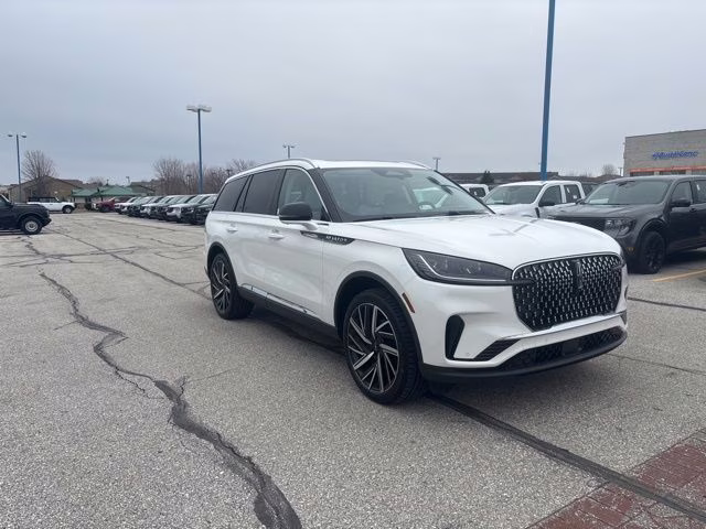 2026 White Lincoln Aviator Reserve AWD SUV