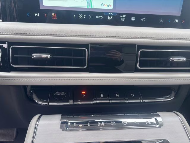 2026 White Lincoln Aviator Reserve AWD SUV