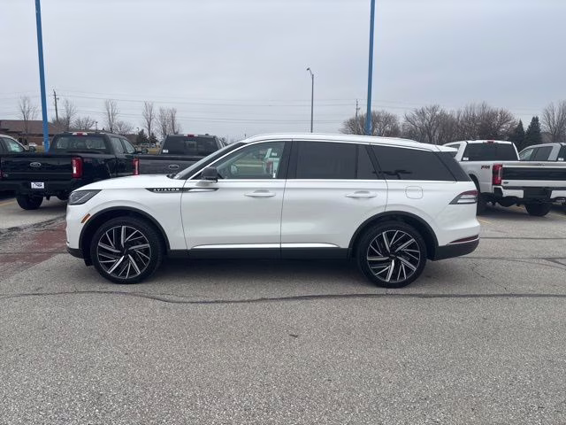 2026 White Lincoln Aviator Reserve AWD SUV