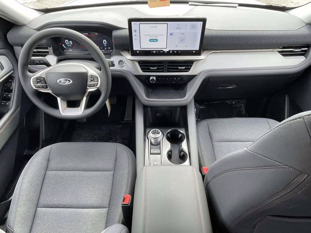 2026 Space White Metallic Ford Explorer Active RWD SUV